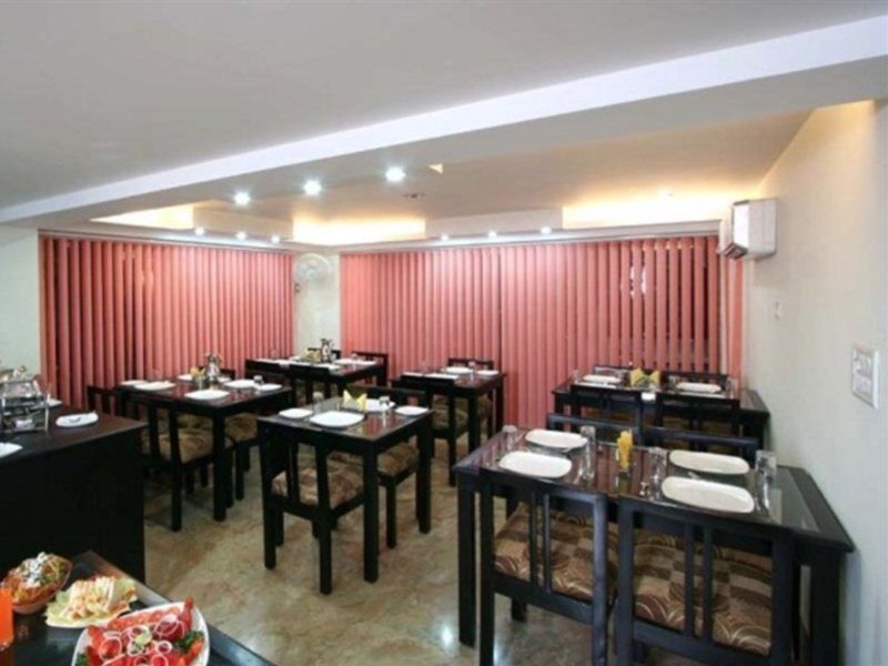 Fabexpress Jeniffer Inn Delhi  Exterior foto